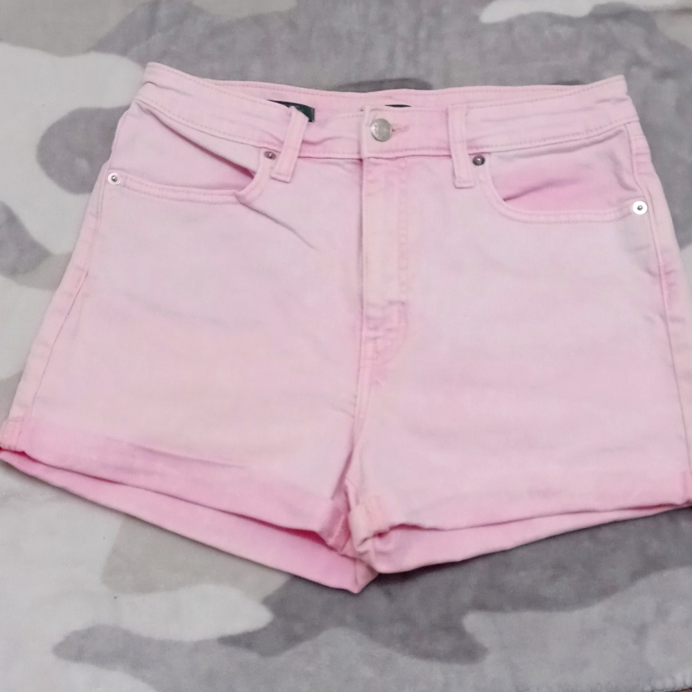 Cute pink shorts